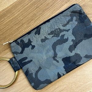 Wellfair Esmond Road Camouflage Leather Ring Wristlet Clutch